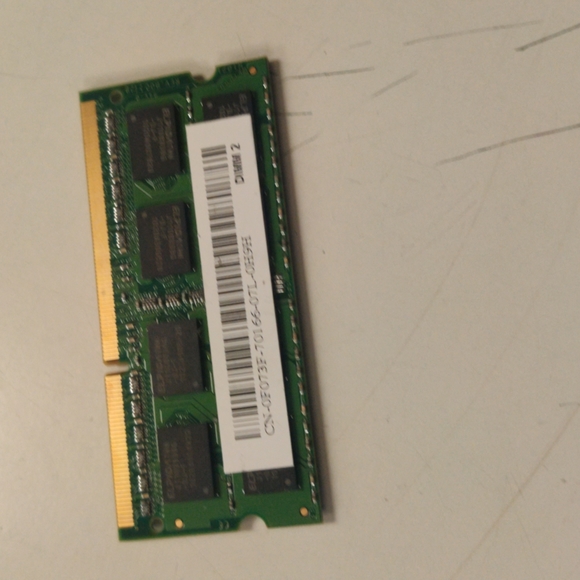 Computer part - Picture 2 of 2